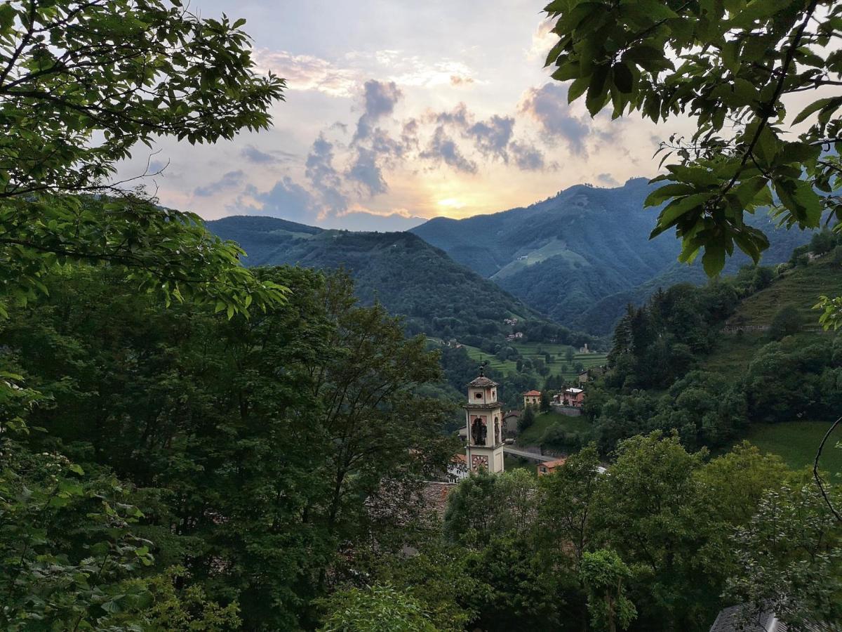 La Capinera Bed & Breakfast Muggio ภายนอก รูปภาพ